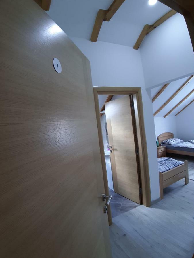 Bedrooms Cerovac Gracac  Екстер'єр фото